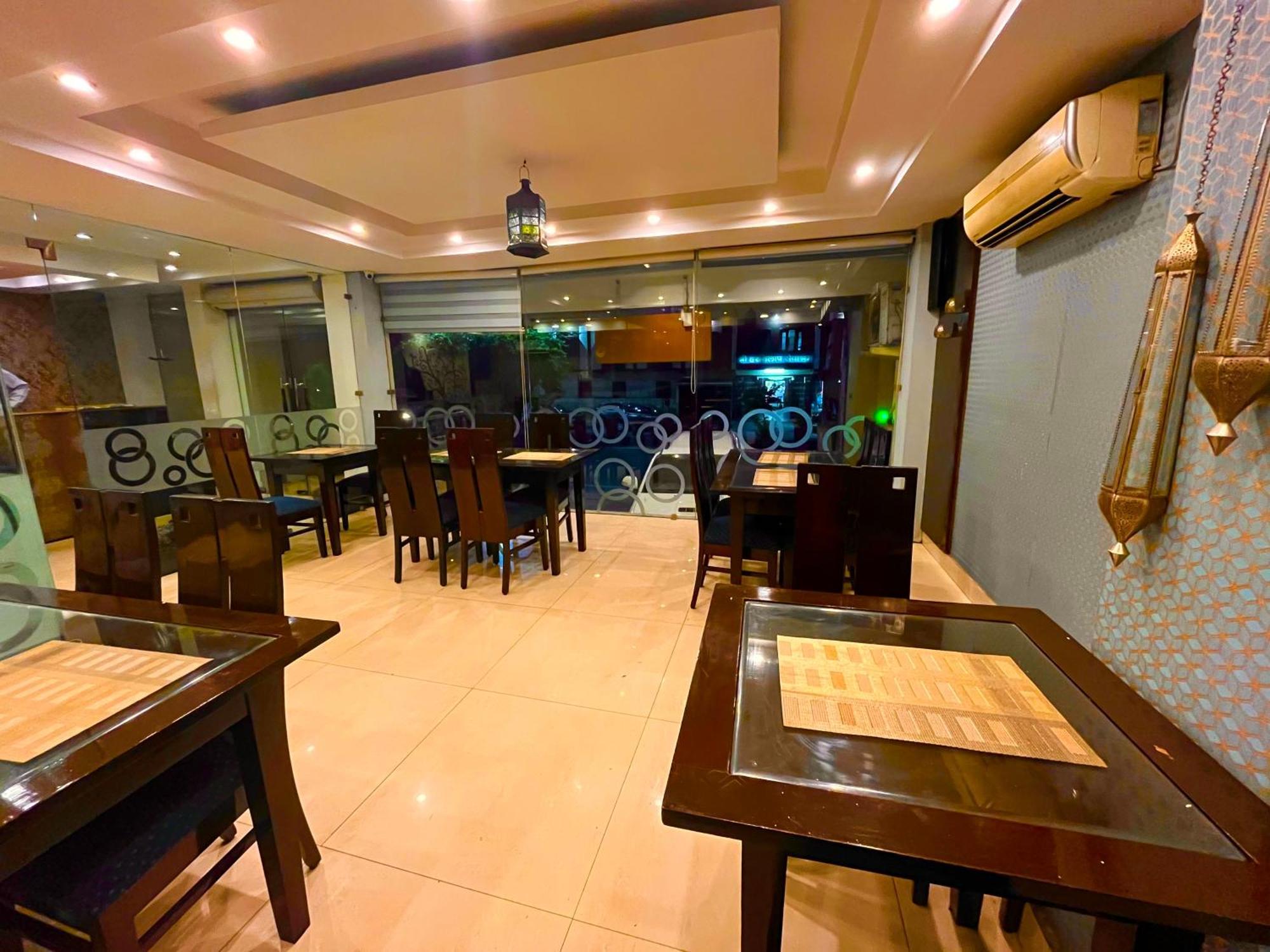 Palki Cafe & Stay Ludhiana Esterno foto